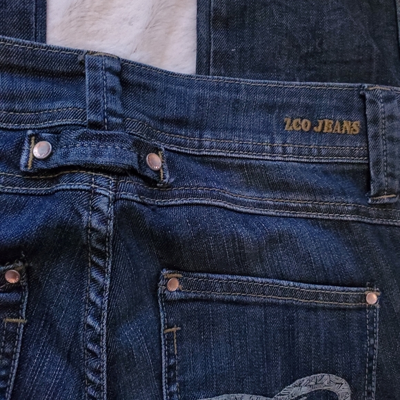 Zco Low Rise Distressed Skinny Jeans, tall - Picture 8 of 10